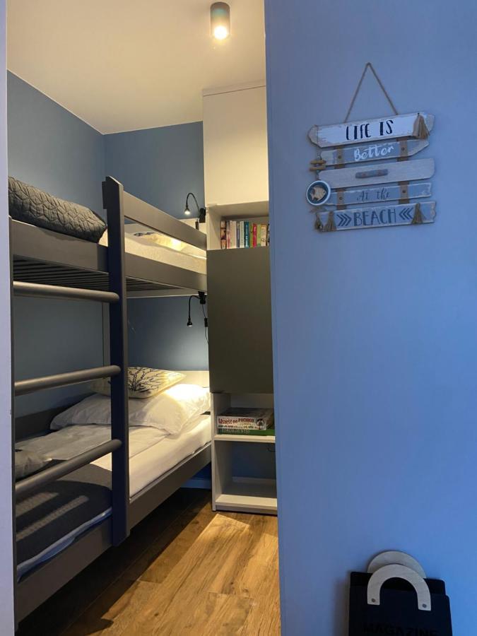 Apartament Grunwaldzka 105 Z Tarasem 5O M Do Plazy Pobierowo Exterior foto