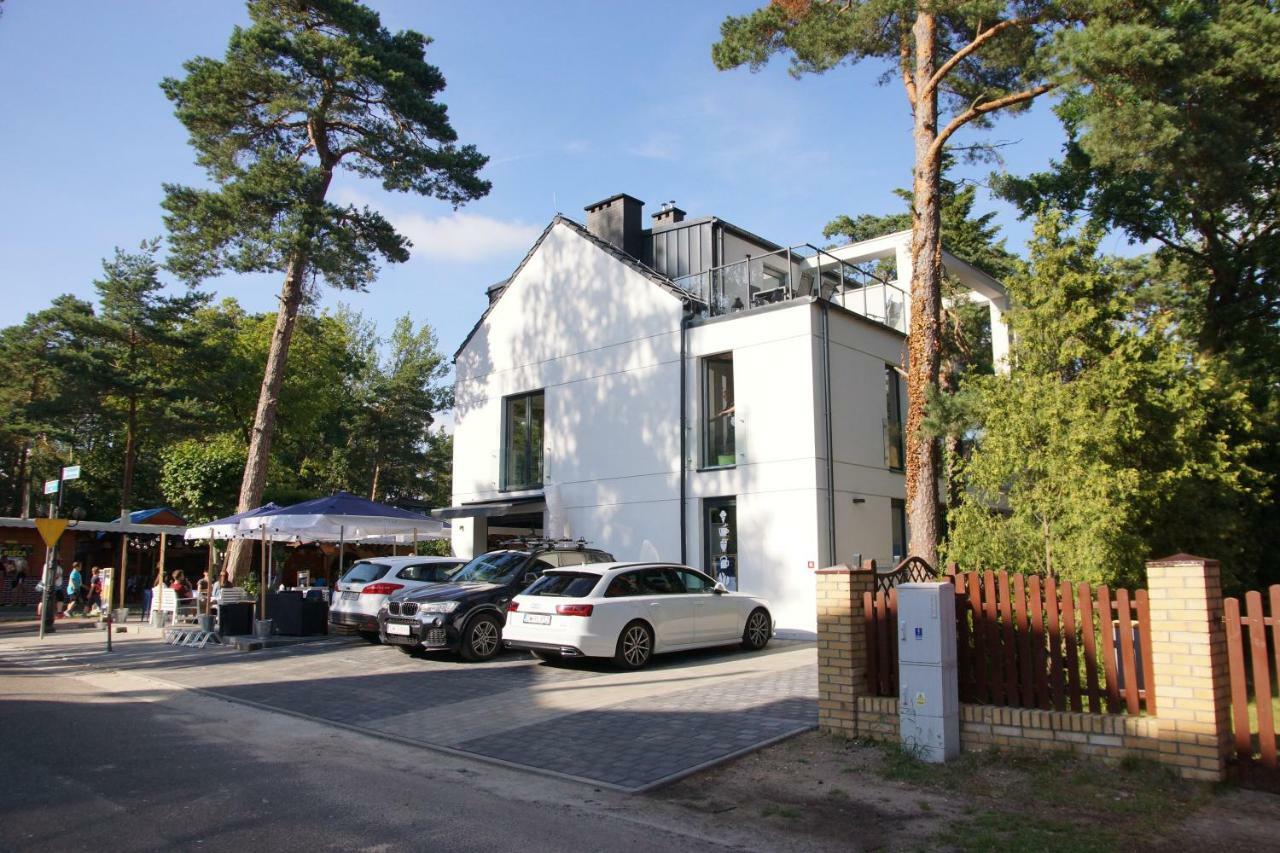 Apartament Grunwaldzka 105 Z Tarasem 5O M Do Plazy Pobierowo Exterior foto
